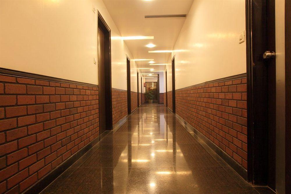Hotel Lohmod At National Highway 8 - Free Airport Transffer นิวเดลี ภายนอก รูปภาพ