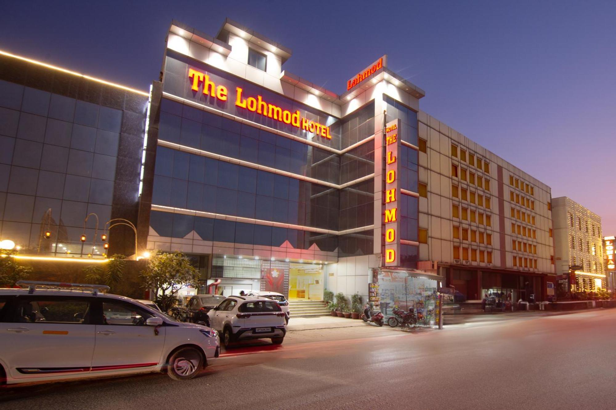 Hotel Lohmod At National Highway 8 - Free Airport Transffer นิวเดลี ภายนอก รูปภาพ