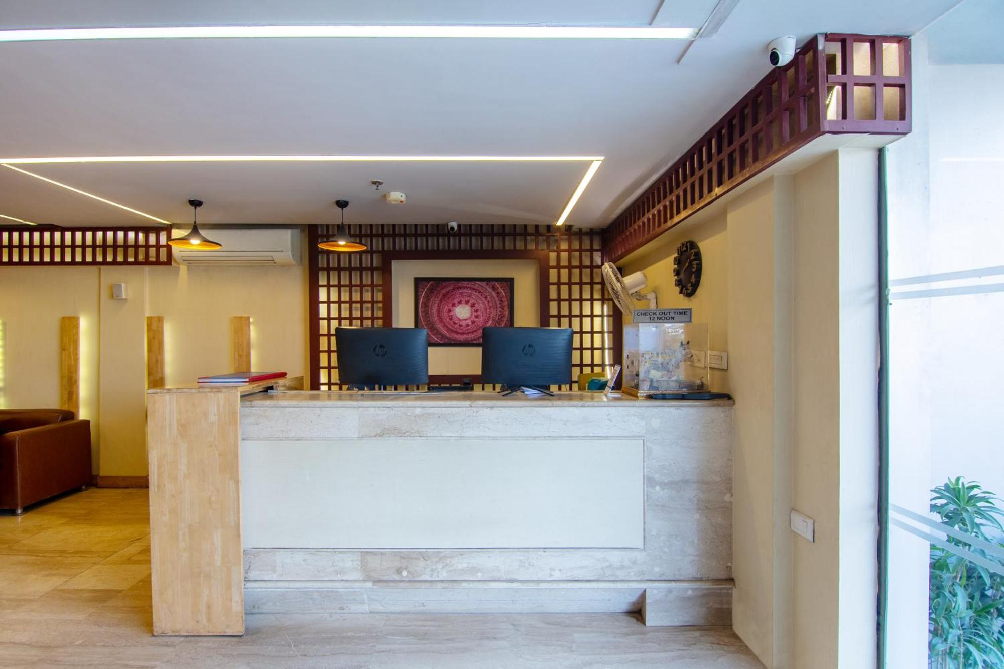 Hotel Lohmod At National Highway 8 - Free Airport Transffer นิวเดลี ภายนอก รูปภาพ