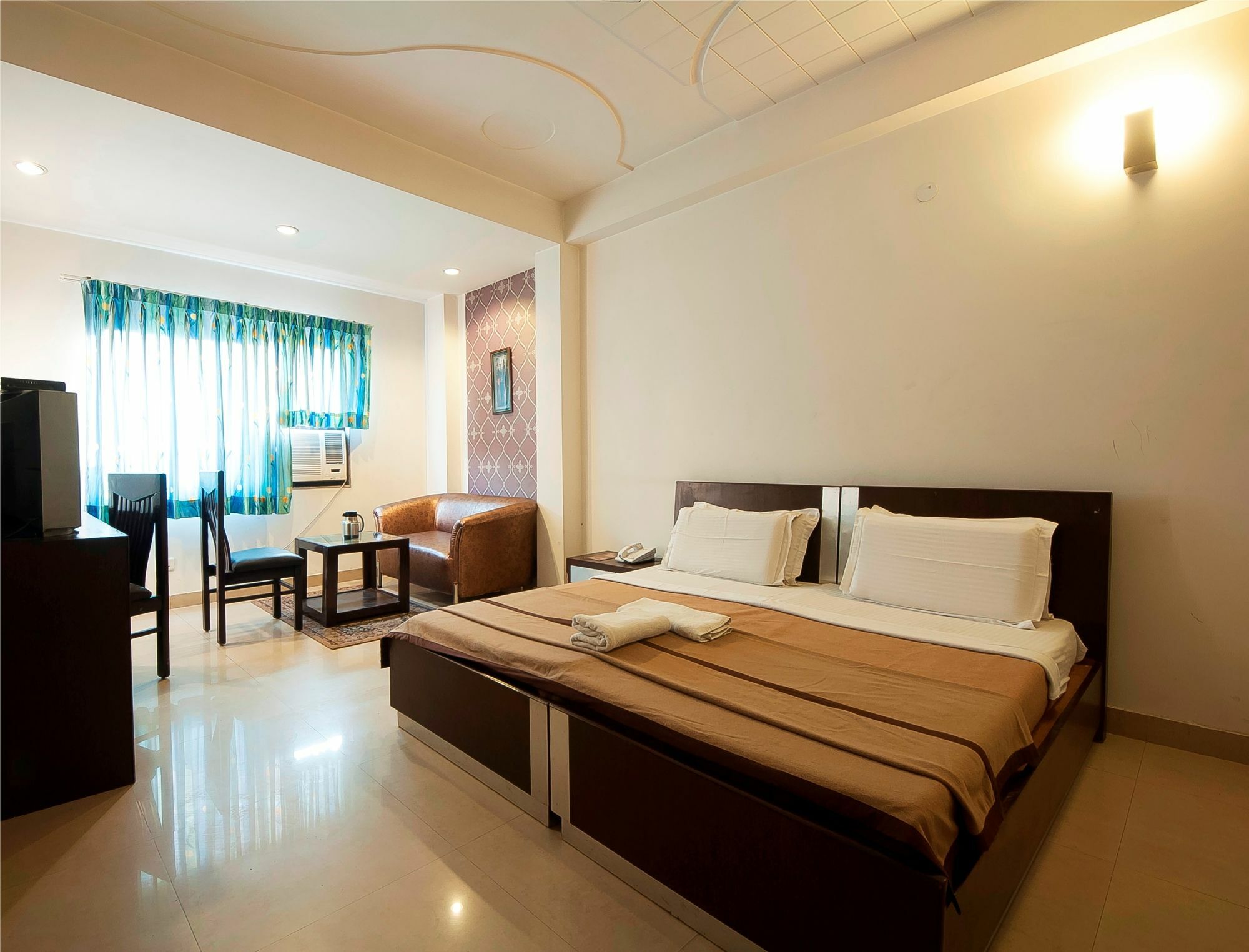 Hotel Lohmod At National Highway 8 - Free Airport Transffer นิวเดลี ภายนอก รูปภาพ